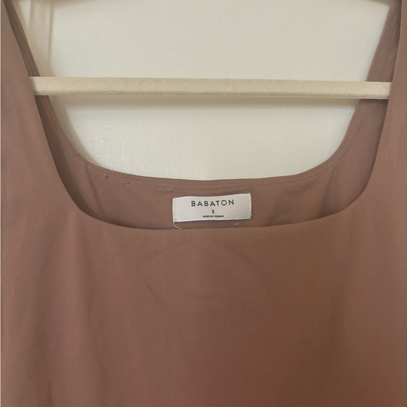 Nude contour bodysuit aritzia - Picture 2 of 2